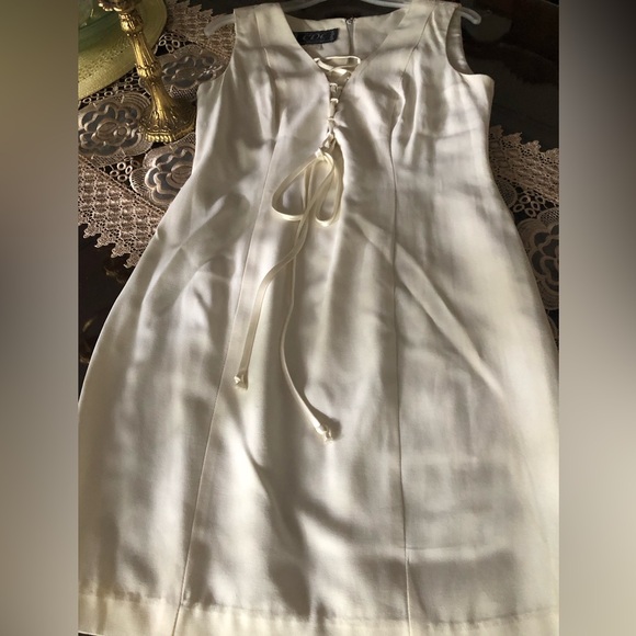 SHIFT DRESS - Picture 11 of 16